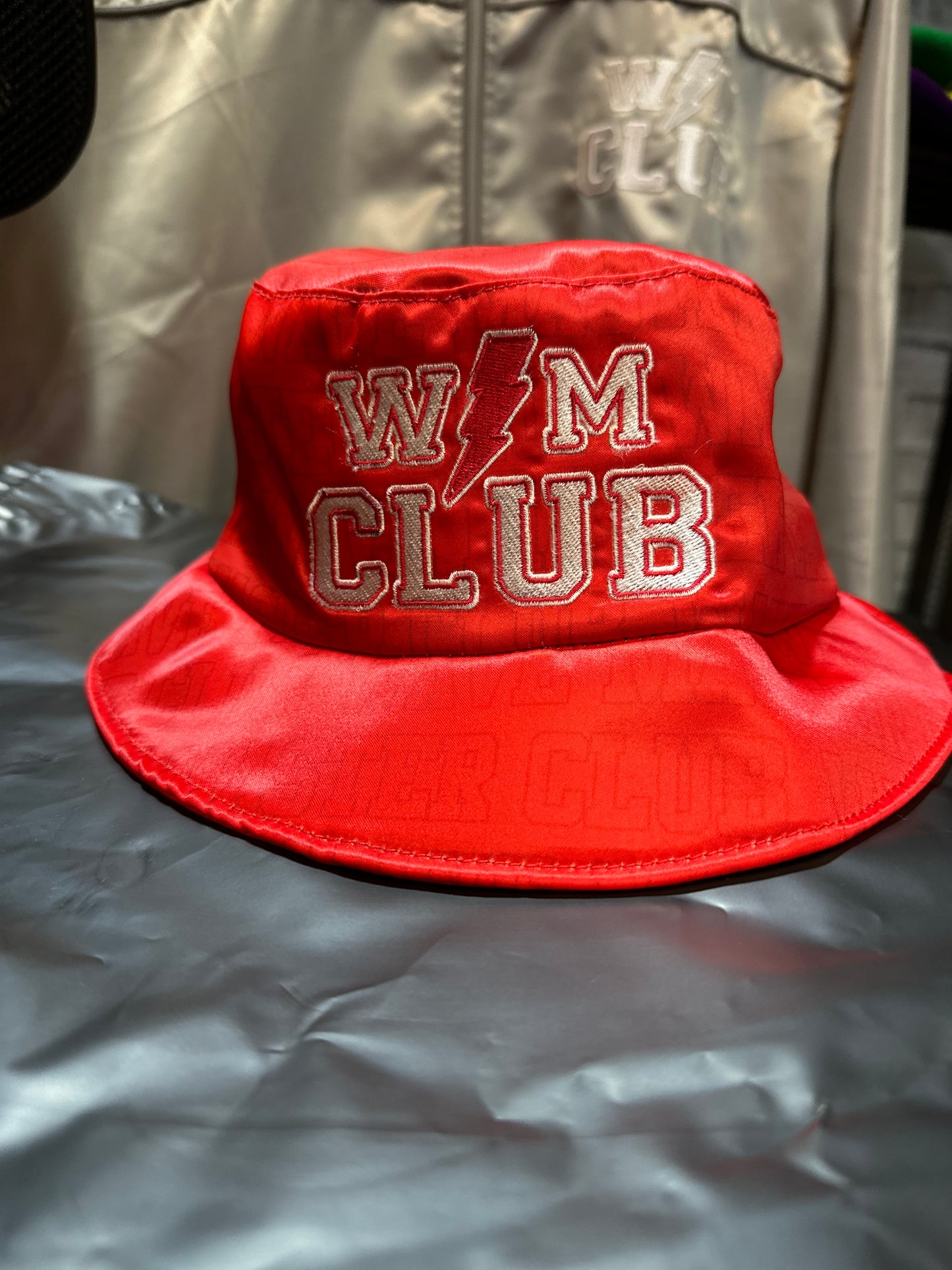 WM CLUB Bucket Hat